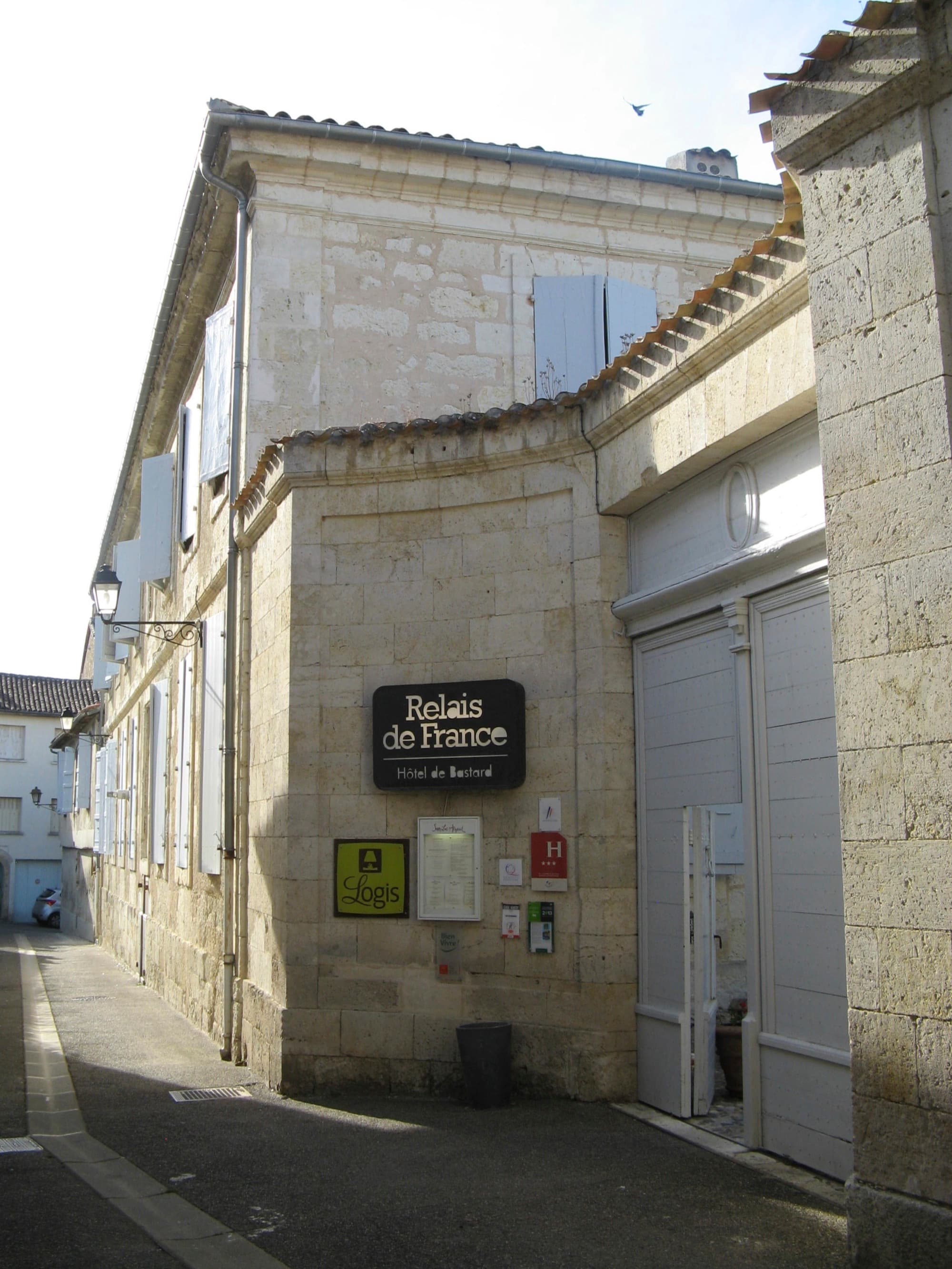 Le Bastard, Lectoure